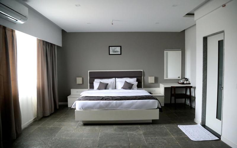Hotel Dwarawata Dharwad Exteriér fotografie