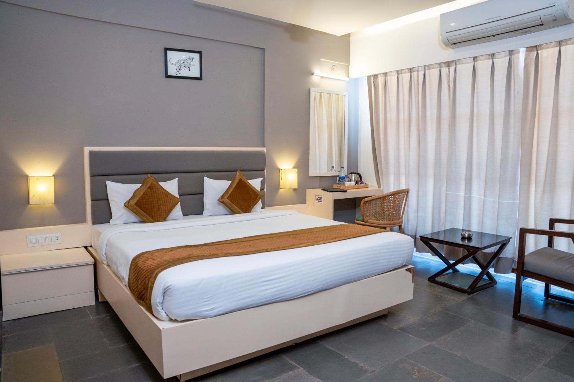 Hotel Dwarawata Dharwad Exteriér fotografie